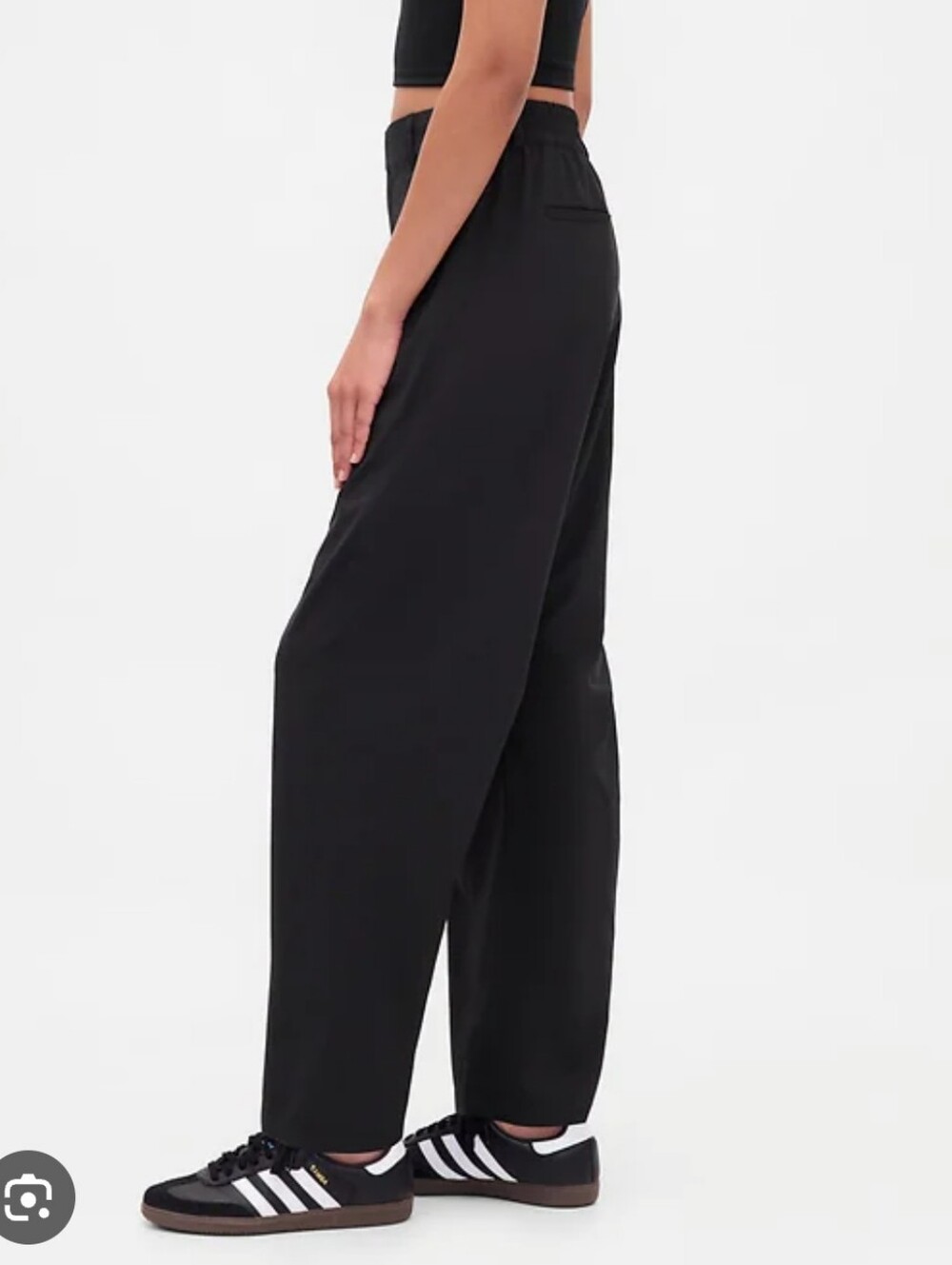 Gap GapFit Women's Tech High Rise Barrel Trousers Pants Black Size Medium
